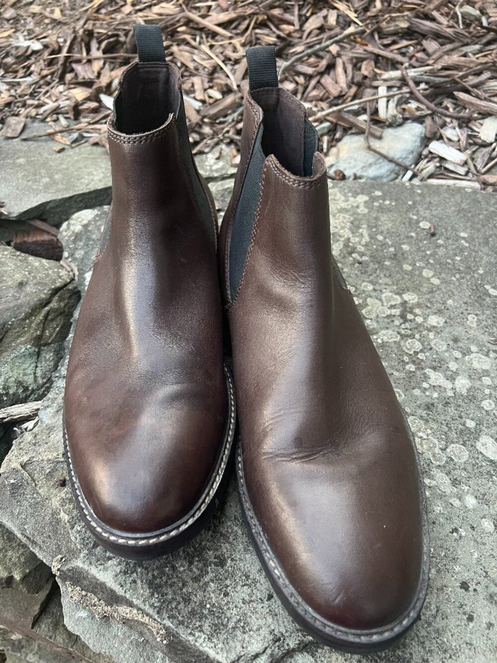 clarks boots men Brown Leather Chelsea 13M Slip On preppy Classic Minimalist